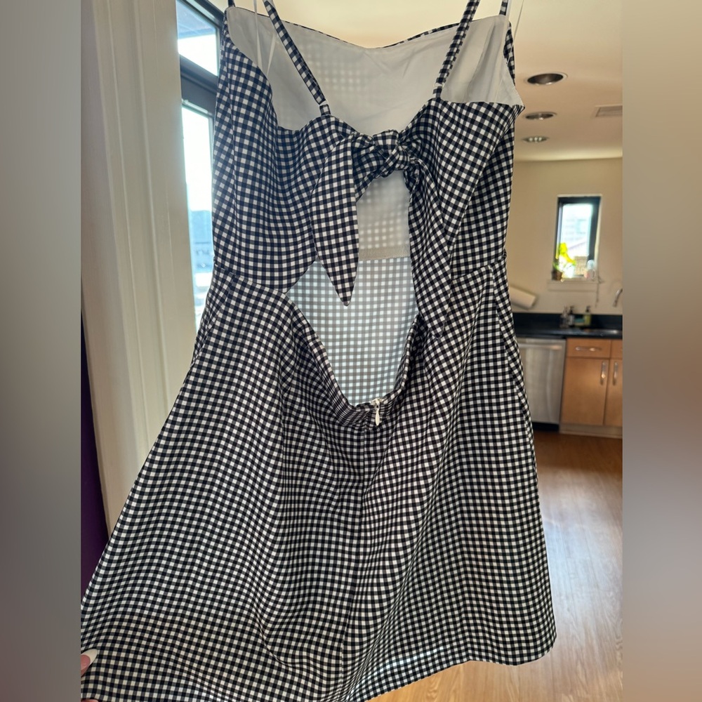 Gingham French Connection dress. Never worn size 10
